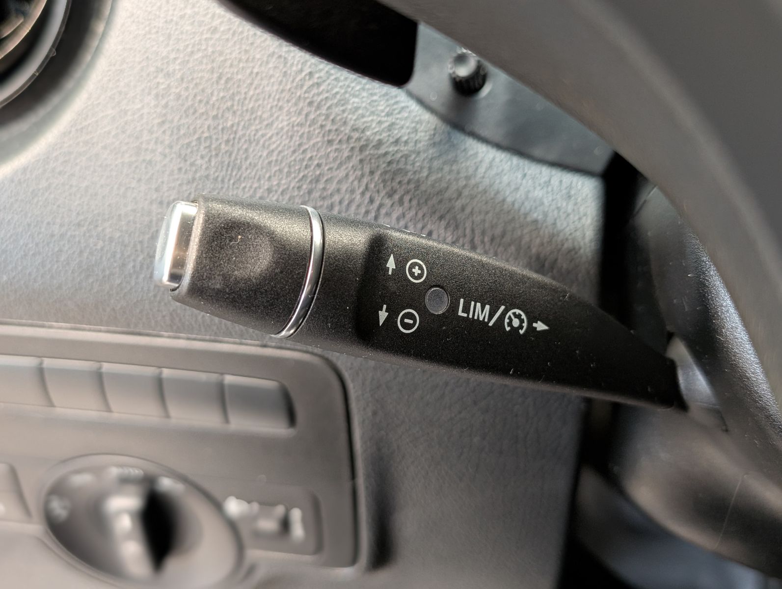 Fahrzeugabbildung Mercedes-Benz Vito 116 CDI*PRO*EXTRALANG*KAMERA*STNDHZ/SORTIMO