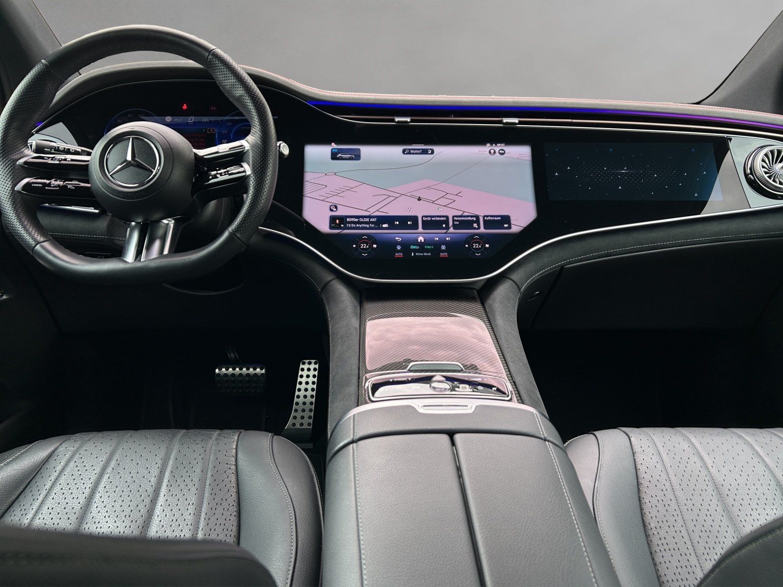 Fahrzeugabbildung Mercedes-Benz EQE 500 SUV AMG Prem+ AHK Sitzklima AIRMATIC HAL