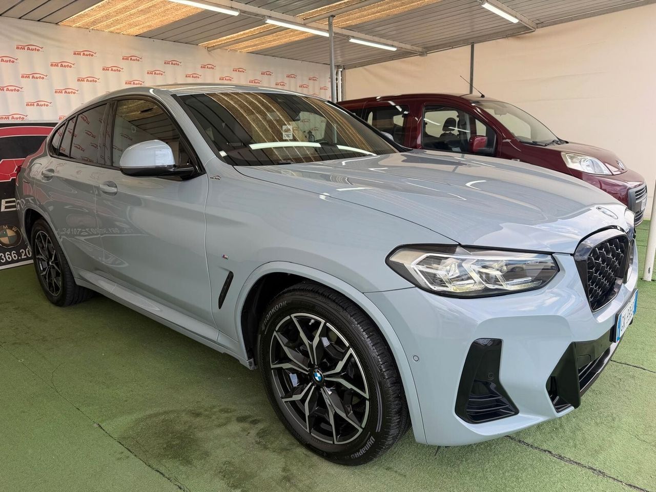 BMW X4 M-SPORT 2.0 DIESEL/IBRIDA 190CV imagem 3