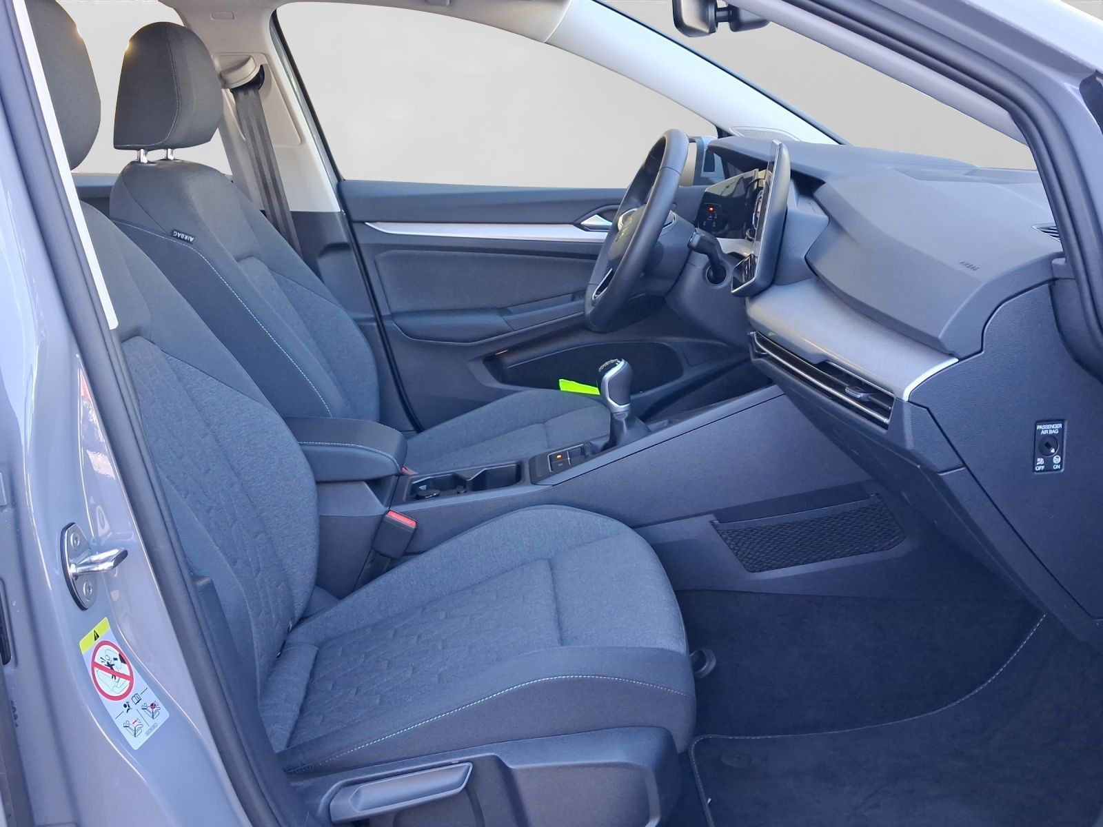 Volkswagen Golf 1.5 TSI LIFE STANDH IDA HuD NAVI foto 4