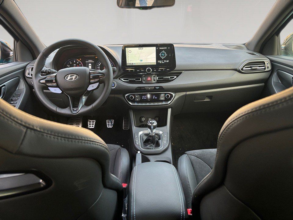 Fahrzeugabbildung Hyundai i30 Fastback N Performance Navi N-Sportschalensi