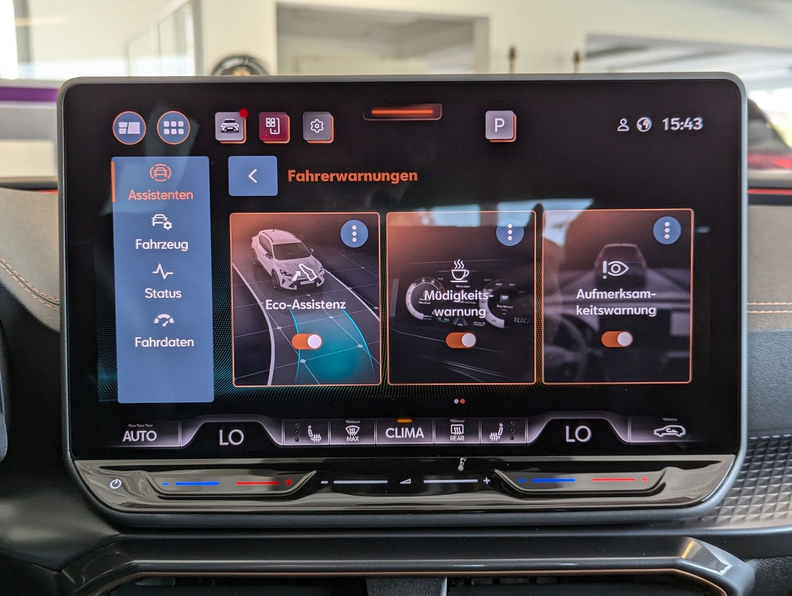 CUPRA Formentor 1.5 eTSI Dynamic / Edge-Paket ACC 18" - Image 30