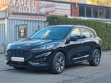 Ford Kuga Plug-In Hybrid ST-Line X - Ford Kuga: ST Line X