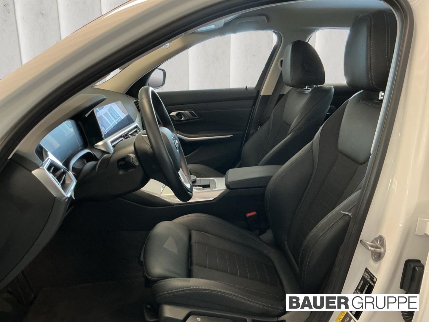 BMW 320 e Sport Line Touring AHK LED Komfortzugang P foto 10