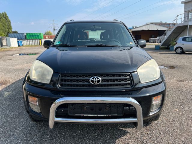 Toyota RAV 4 2.0 4x4