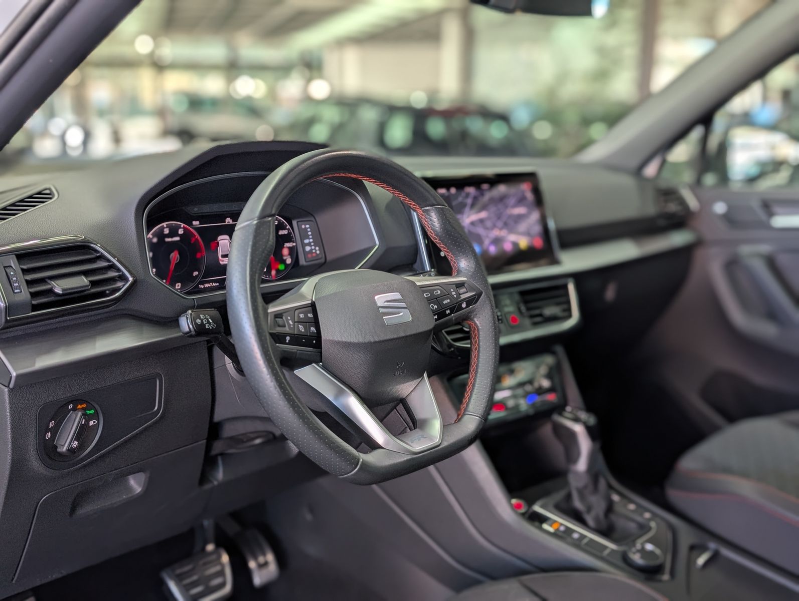 Fahrzeugabbildung SEAT Tarraco FR AHK PANO ACC VIRT APP MEMO BEATS StHz