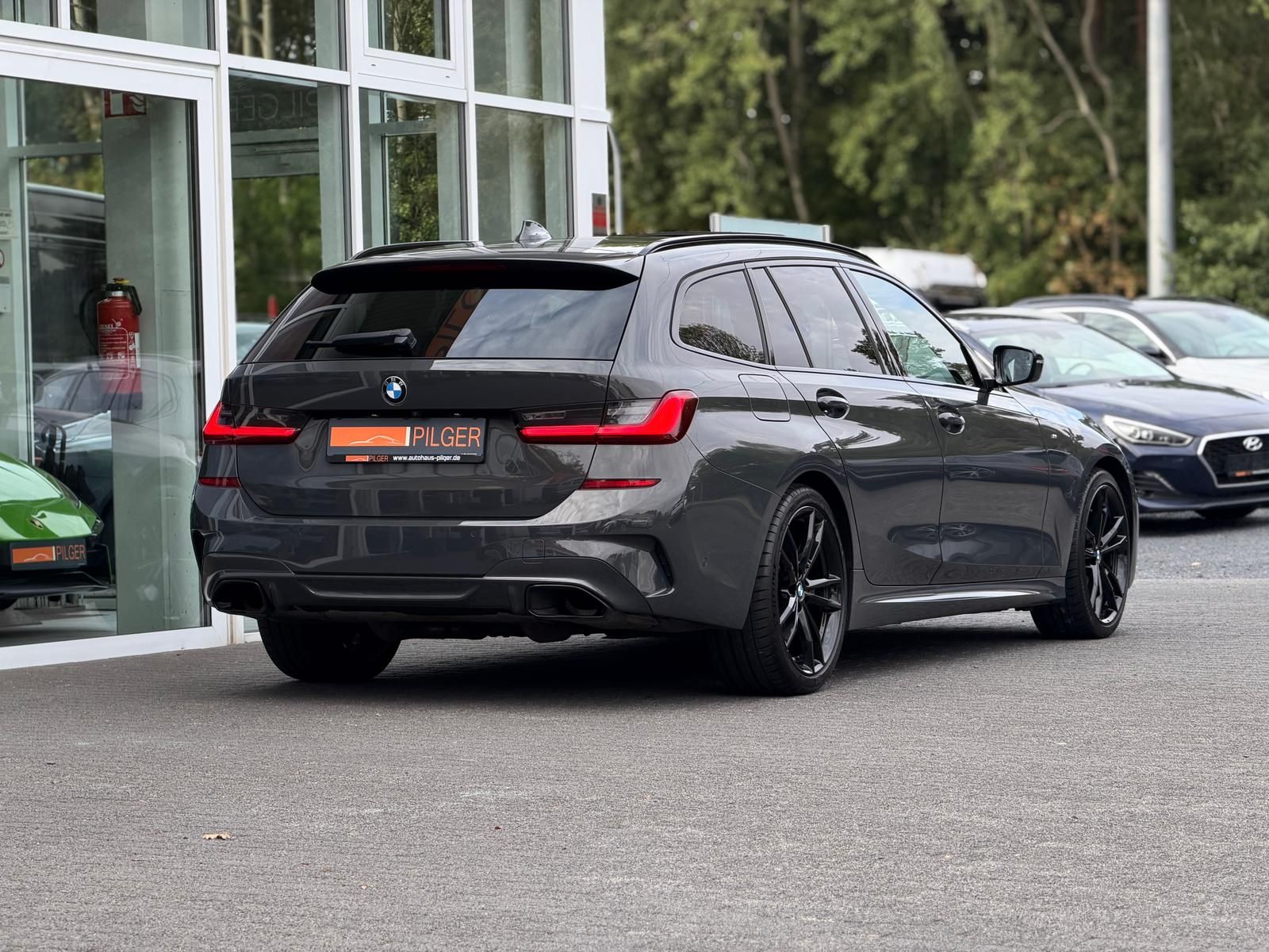 BMW M340d xDrive Laser H K Pano Standheiz. Alcantara foto 4
