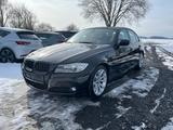 BMW 320 3 Limousine 320i - BMW 320 aus 2010: 320i