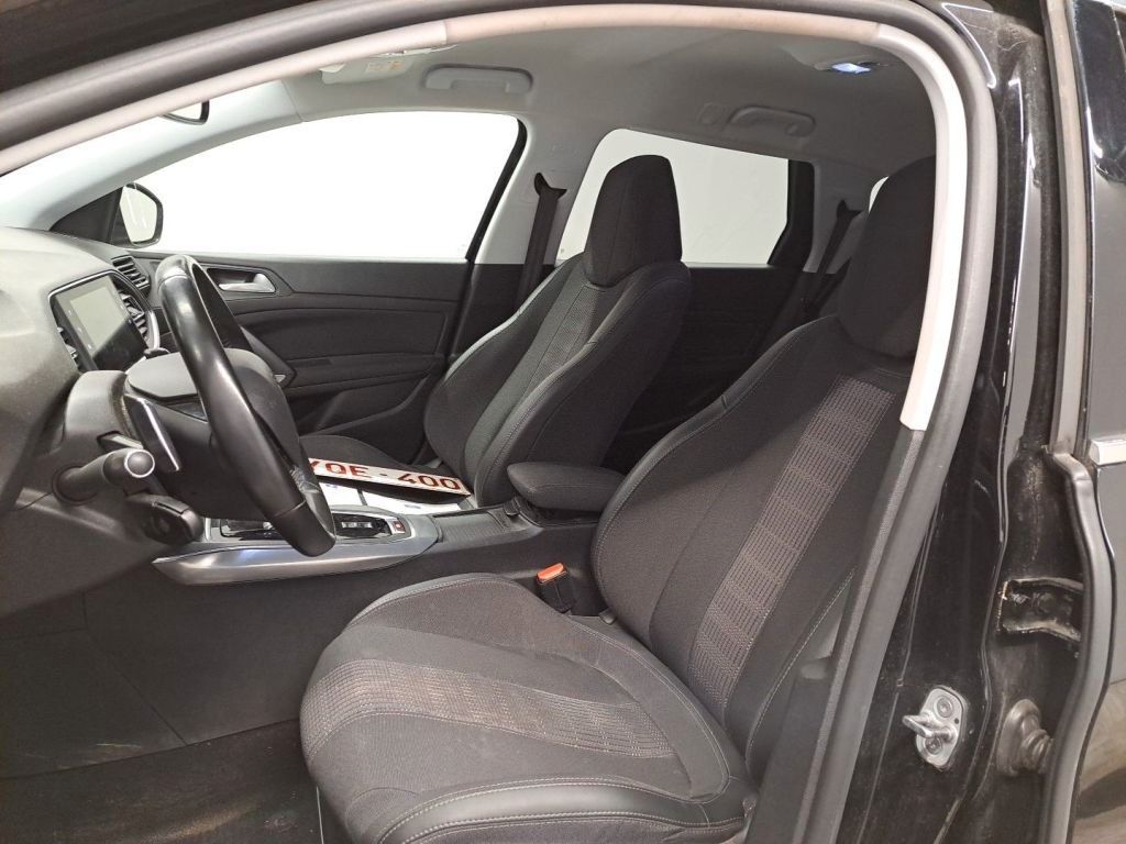 Fahrzeugabbildung Peugeot 308 SW Allure 1.5D NAVI/LED/PDC/ALU/DAB