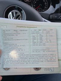 Volkswagen Golf - 10