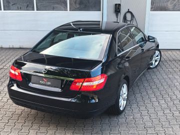 Mercedes E 220 - 7