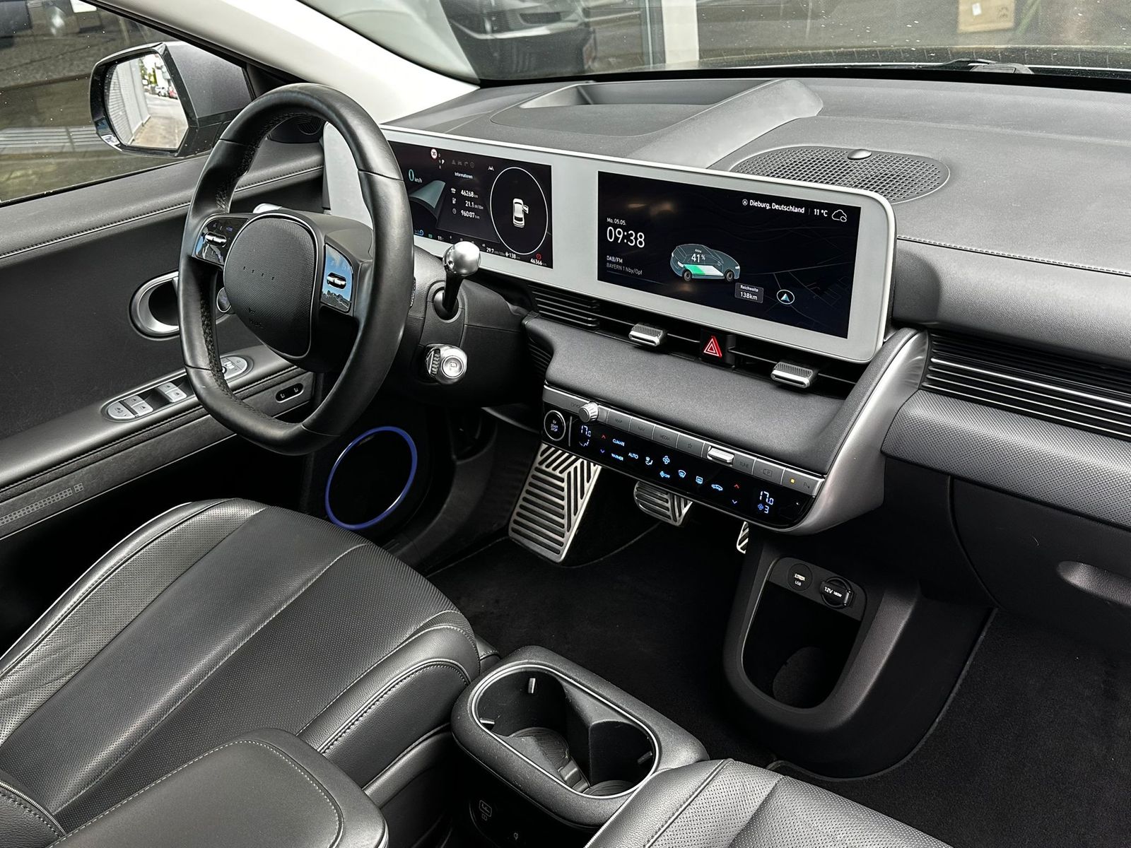 Fahrzeugabbildung Hyundai Ioniq 5 Uniq 4WD WERKSGA+MEMO+HEAD+BOSE+ACC+360°