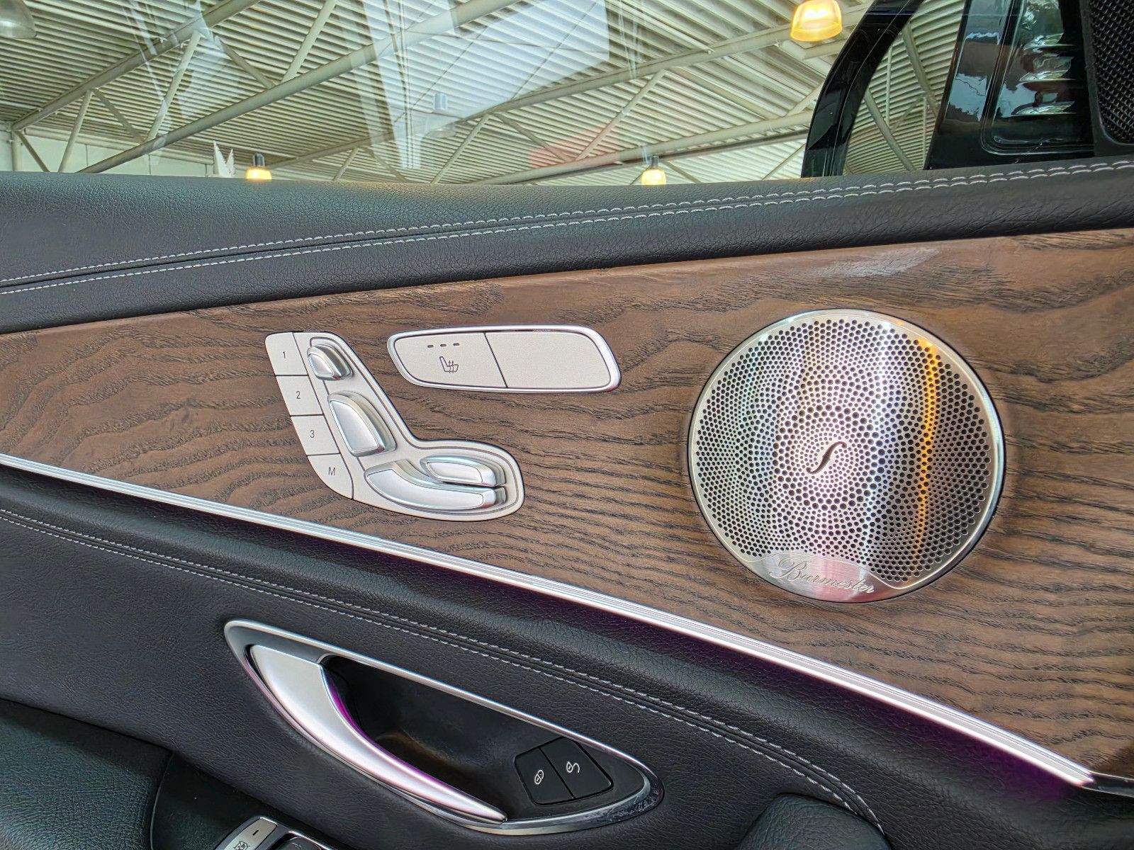 Mercedes-Benz E 220 d 4Matic AMG Line BURMESTER STANDH PANO foto 11
