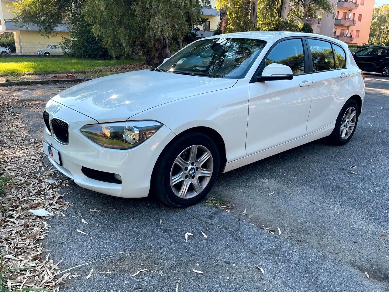 BMW 114