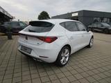 Seat Leon FR 1.5 eTSI DSG *NAVI*SHZ*PDC*ACC* - Seat Leon 1P mit Benzin-Antrieb