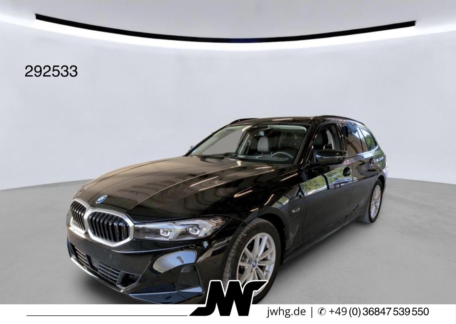 BMW 330 e HeadUp Widescreen ACC LED Navi+ 17" Leder