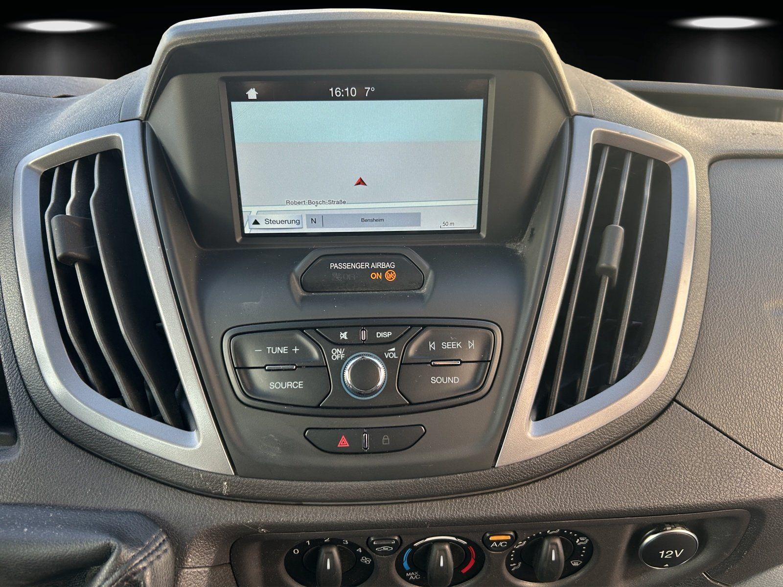 Fahrzeugabbildung Ford Transit FT 350 2.0 TDCi L3 FWD RAMPE/STANDHZG/