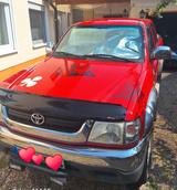 Toyota Hilux - rote Toyota Hilux