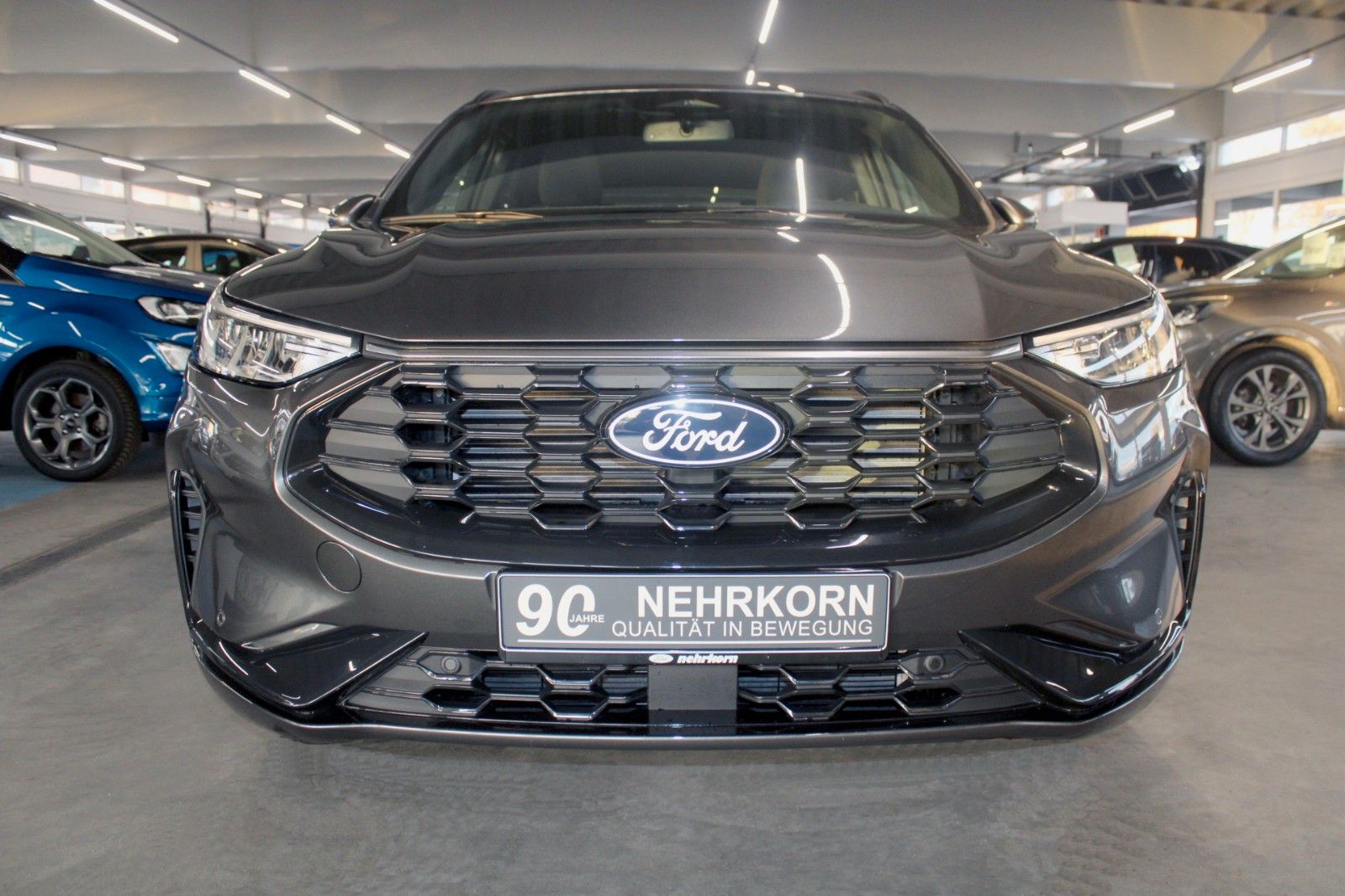 Fahrzeugabbildung Ford Kuga PHEV ST-LINE NAVI Kamera Winter Paket