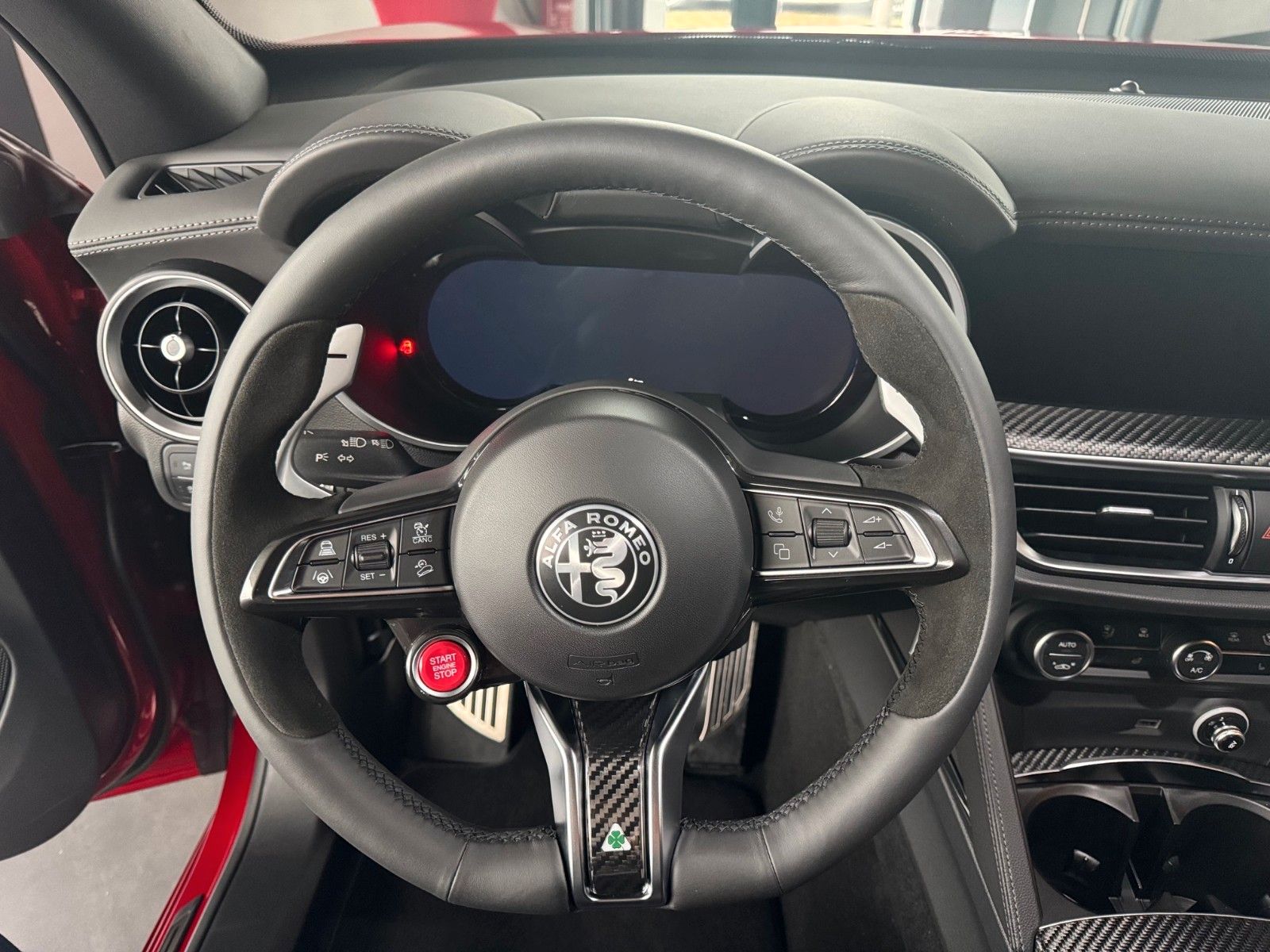 Fahrzeugabbildung Alfa Romeo Stelvio Quadrifoglio Q4 520PS