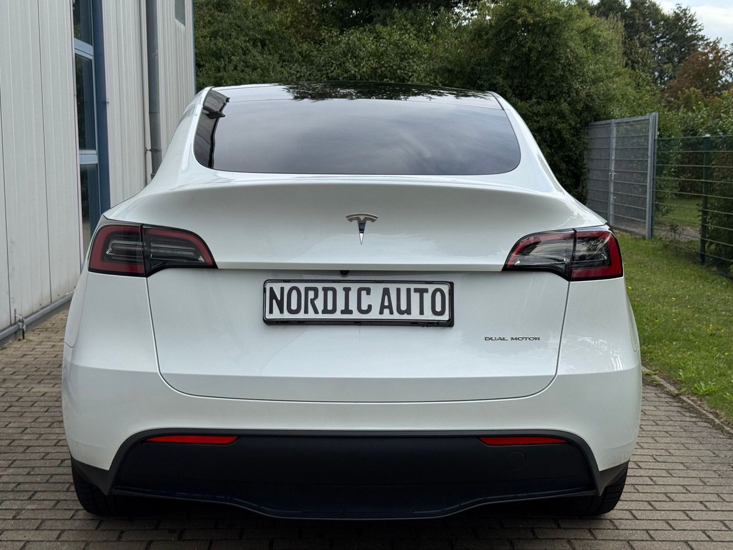 Tesla Model Y Long Range Dual AWD AHK 97% SOH foto 6