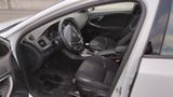 Volvo V40 D2  - Volvo V40: D2