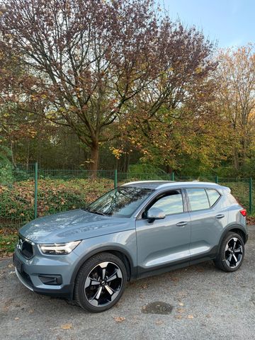 Volvo XC 40 D3 Momentum Pro Autom.