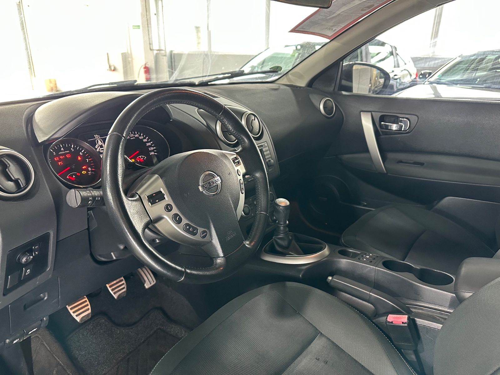 Qashqai +2 Visia*7-Sitzer*AHK*ALU*MFL*NAVI*SHZ*E