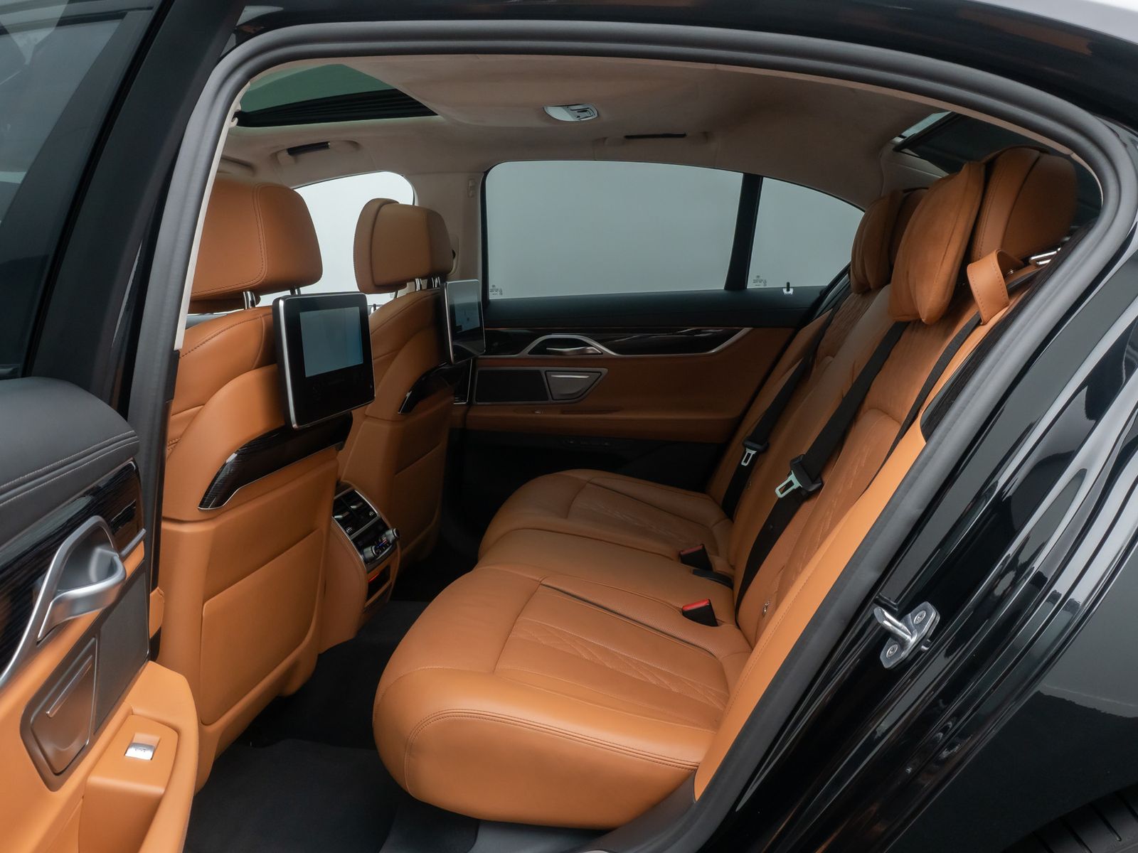 Fahrzeugabbildung BMW 750d xD M Sport 360&deg; Massage FondEnt Laser Voll