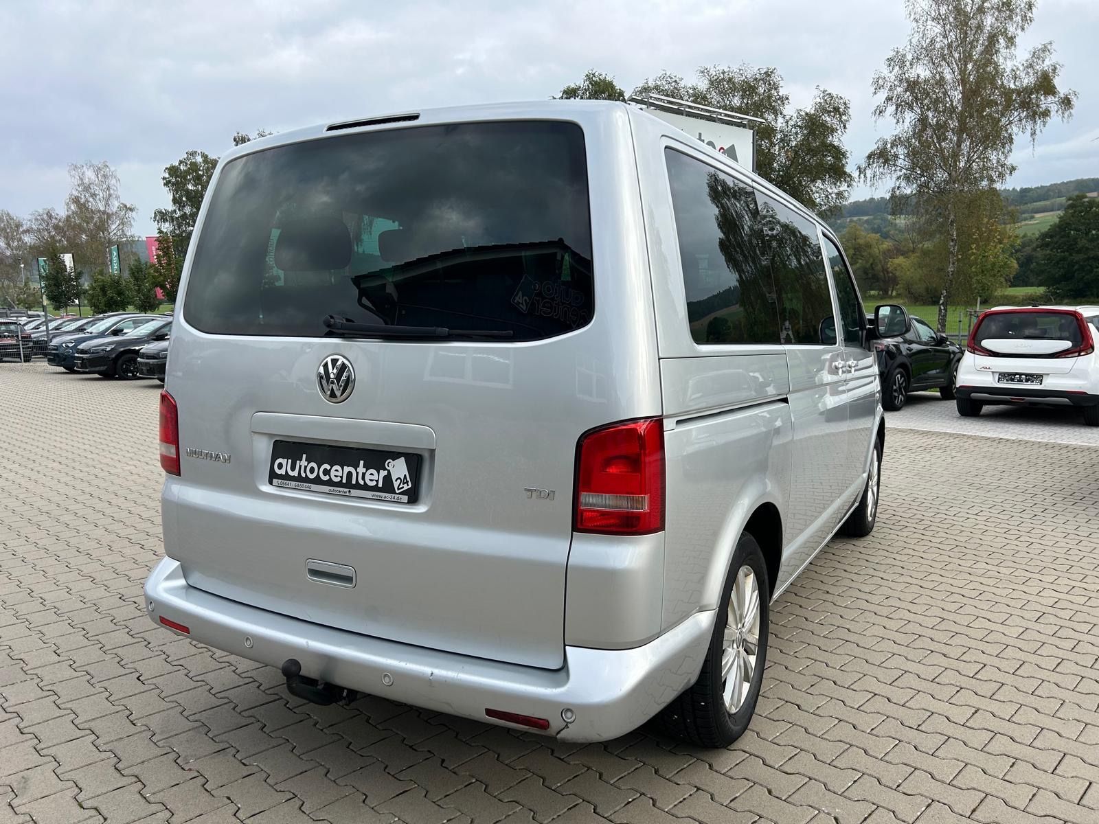 Fahrzeugabbildung Volkswagen T5 Multivan 2.0 TDI Match°Standheizung