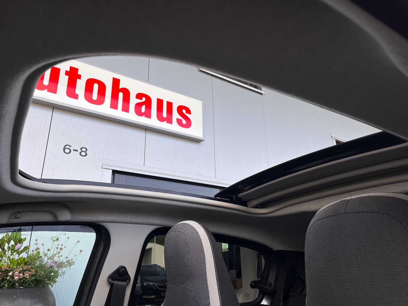 Fahrzeugabbildung Renault Twingo Limited Faltdach