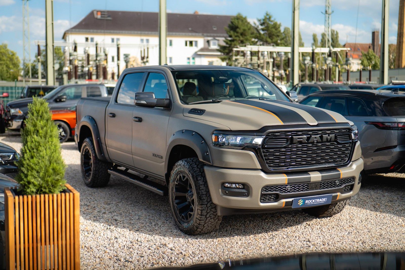 Fahrzeugabbildung Dodge RAM 3.0 MY 25 TWIN TURBO Offroad RAPTOR ACC 19%
