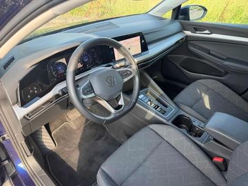 Volkswagen Golf - 11