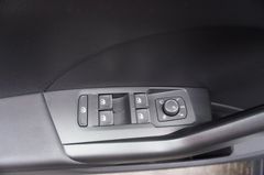 Fahrzeugabbildung Volkswagen T-Cross R-Line/Life DSG Navi Klima SHZ VC ACC!