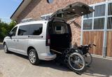 Volkswagen Caddy Maxi (Taxi/Mietwagen) Rollstuhlgerecht 