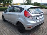 Ford Fiesta 1.2 Klima WR PDC SITZHEIZUNG ESP - Ford Fiesta Gebrauchtwagen in Chemnitz