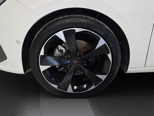 Leon 1.5 eTSI DSG*KAMERA*NAVI*AMBIENTE*