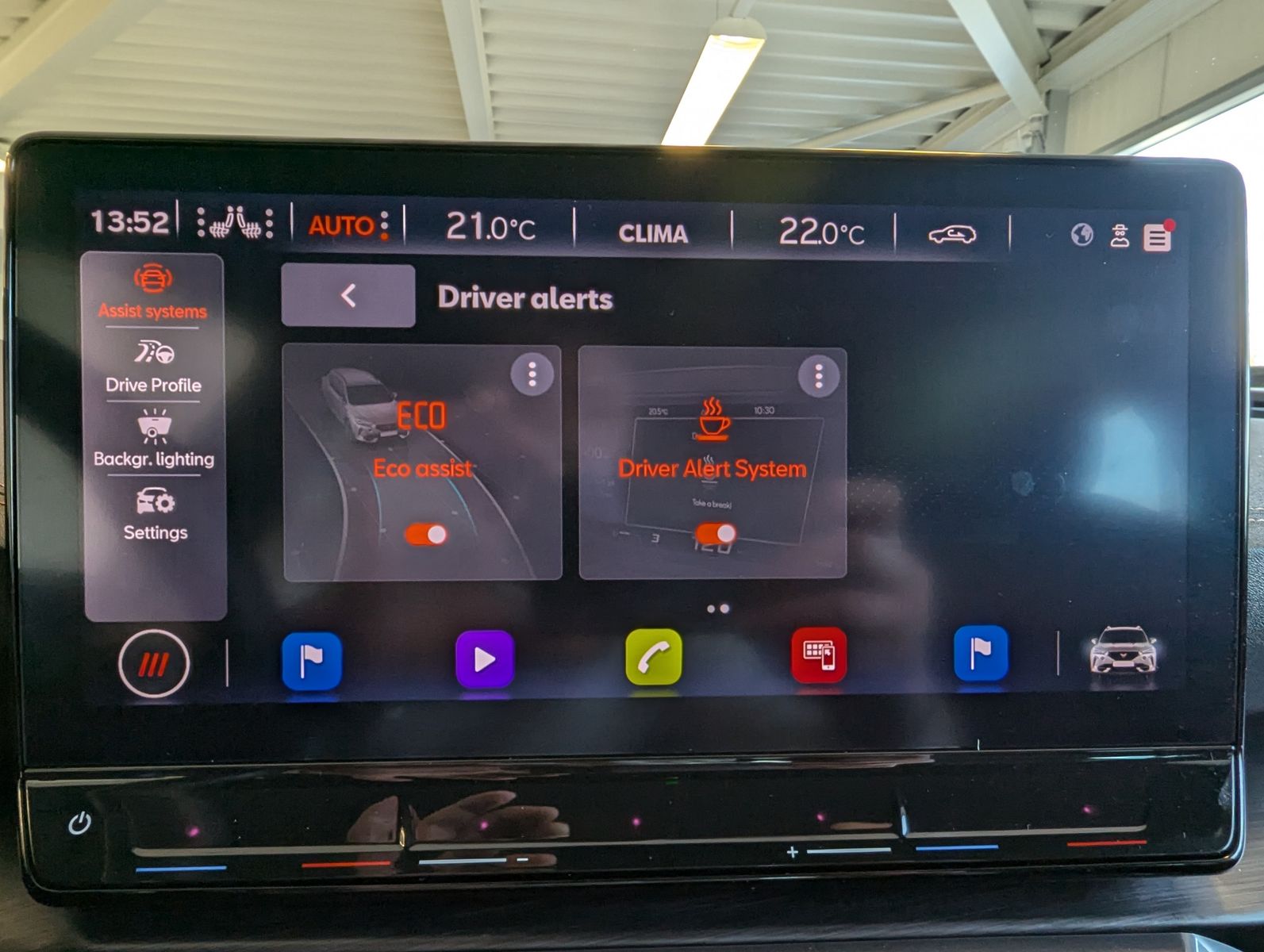 CUPRA Formentor 1.5 TSI DSG DCC Full-Link Cam Navi 19" - Image 26