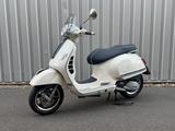 Vespa GTS 125 Yacht Club Unfall links Euro 4 - VESPA E