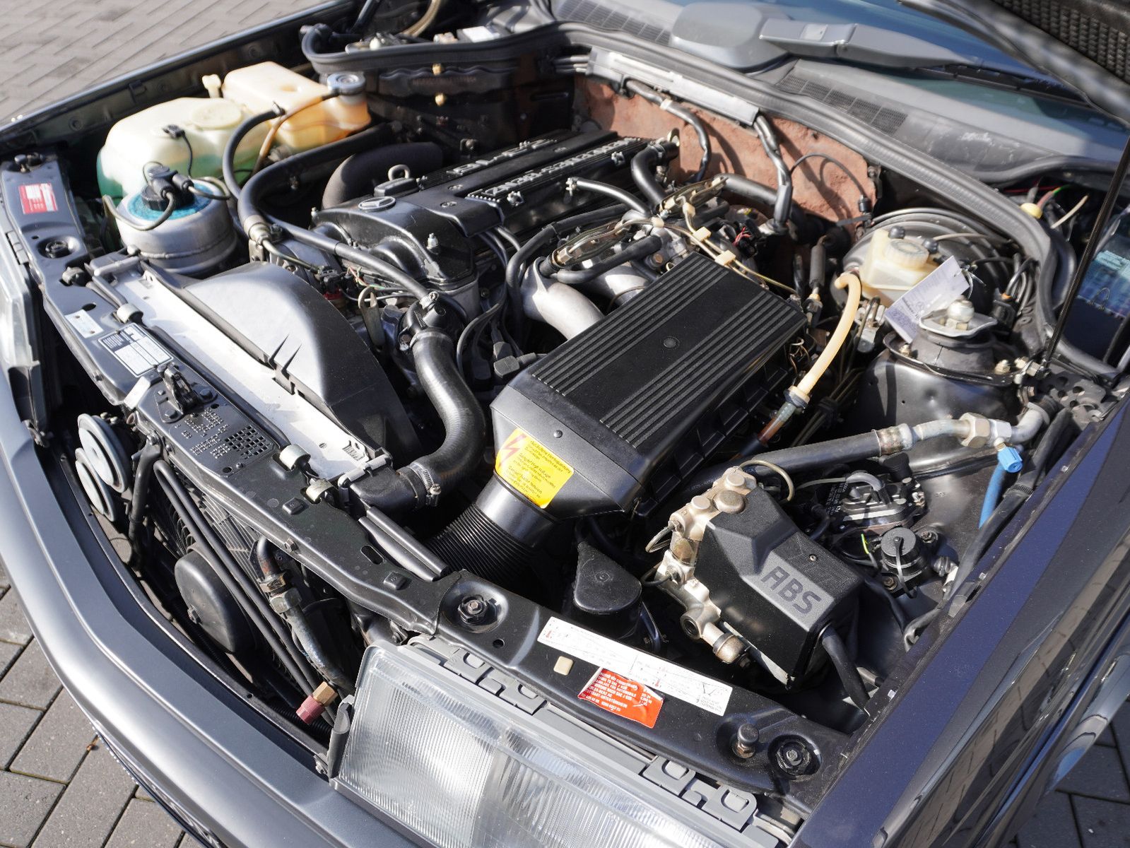 Fahrzeugabbildung Mercedes-Benz 190 E 2,3 16 V