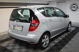 Mercedes-Benz A 200 CDI AVANTGARDE KLIMA NAVI TEMP SHZ BT 2.HD - Mercedes-Benz A 200: Avantgarde