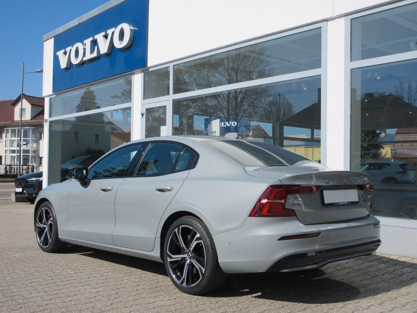 Fahrzeugabbildung Volvo S60 Lim. Ultimate Dark AWD