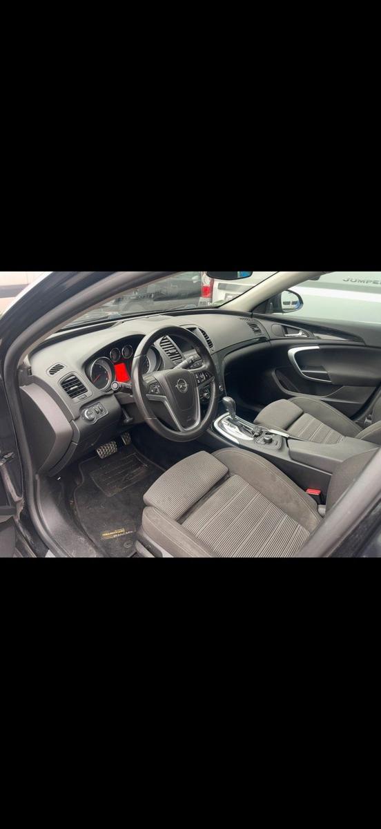 Opel Insignia 2011 — photo 5