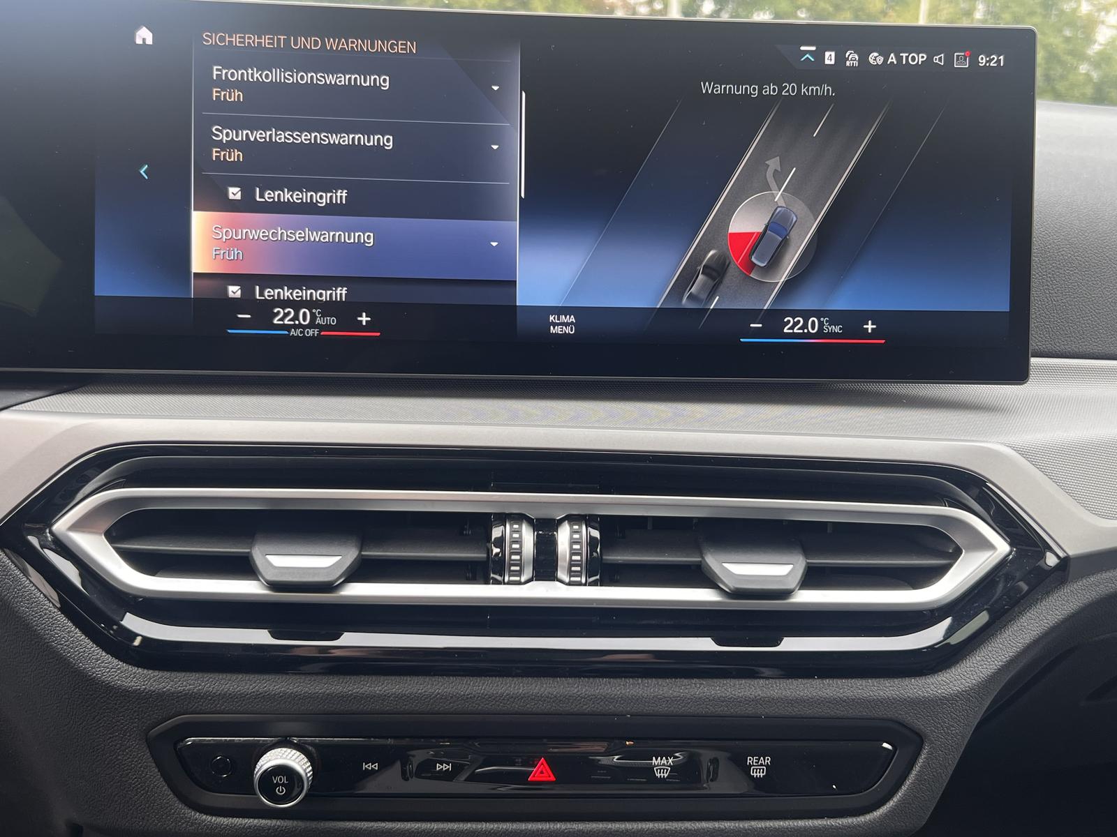 BMW 330d xDrive Touring DAB LED Standhzg. AHK Shz