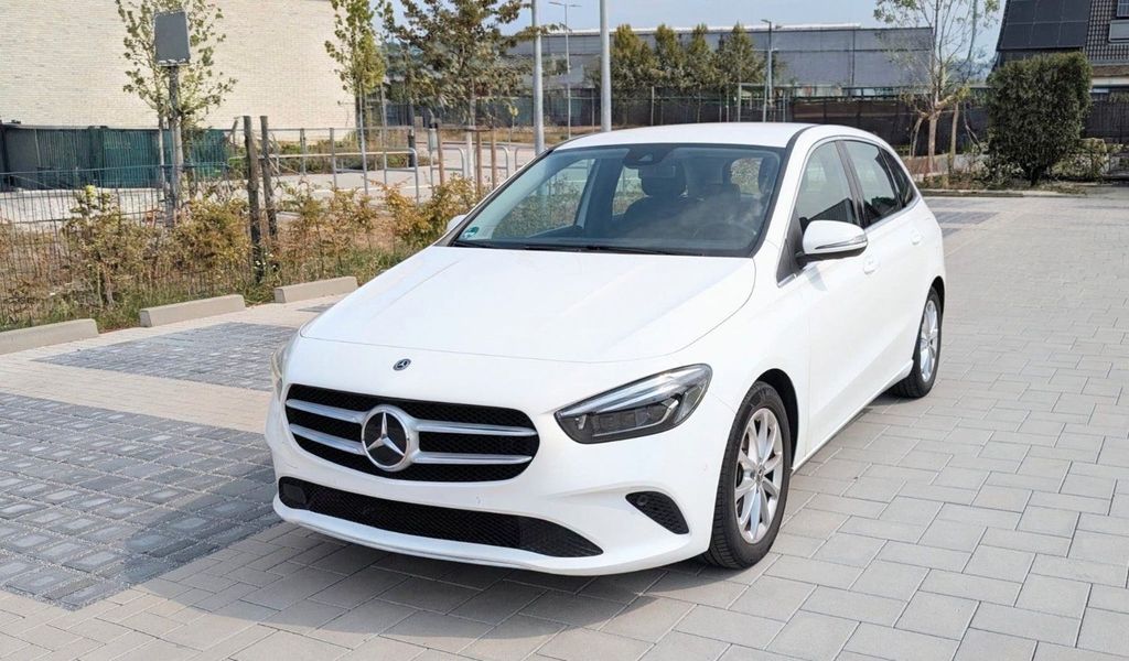 Image of Mercedes-Benz B 180
