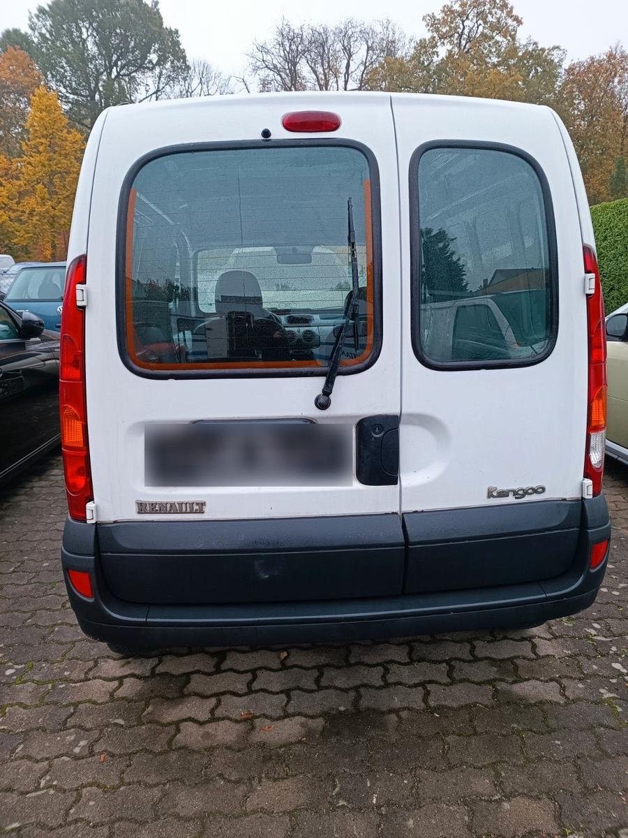 Renault Kangoo 2007 — interior