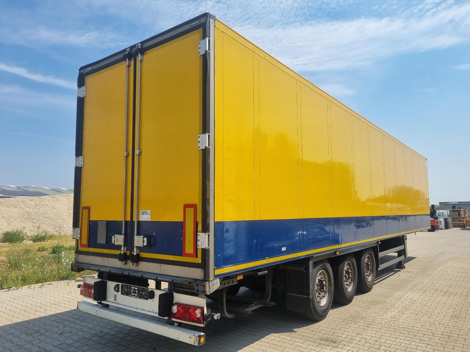 Schmitz Cargobull FP60 Doppelstock