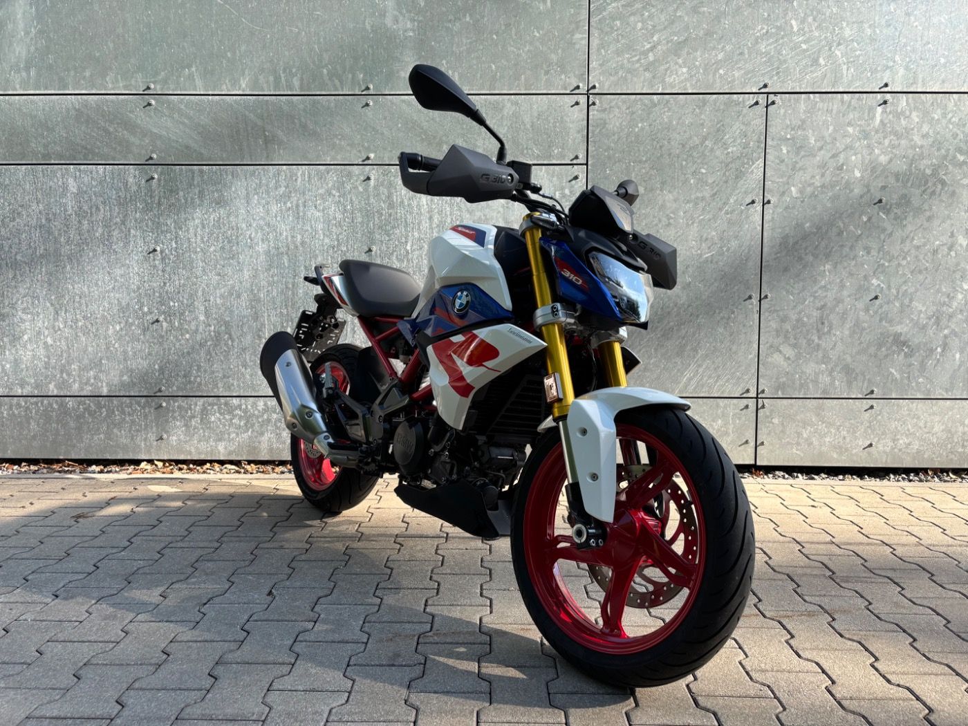 Fahrzeugabbildung BMW G 310 R Style Sport gepflegter Zustand