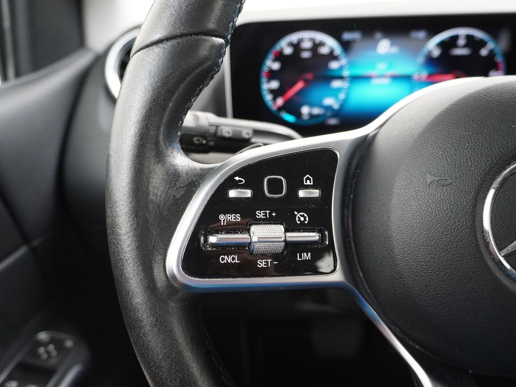 Mercedes-Benz B 180 180d Business Solution Plus AHK | navi | L