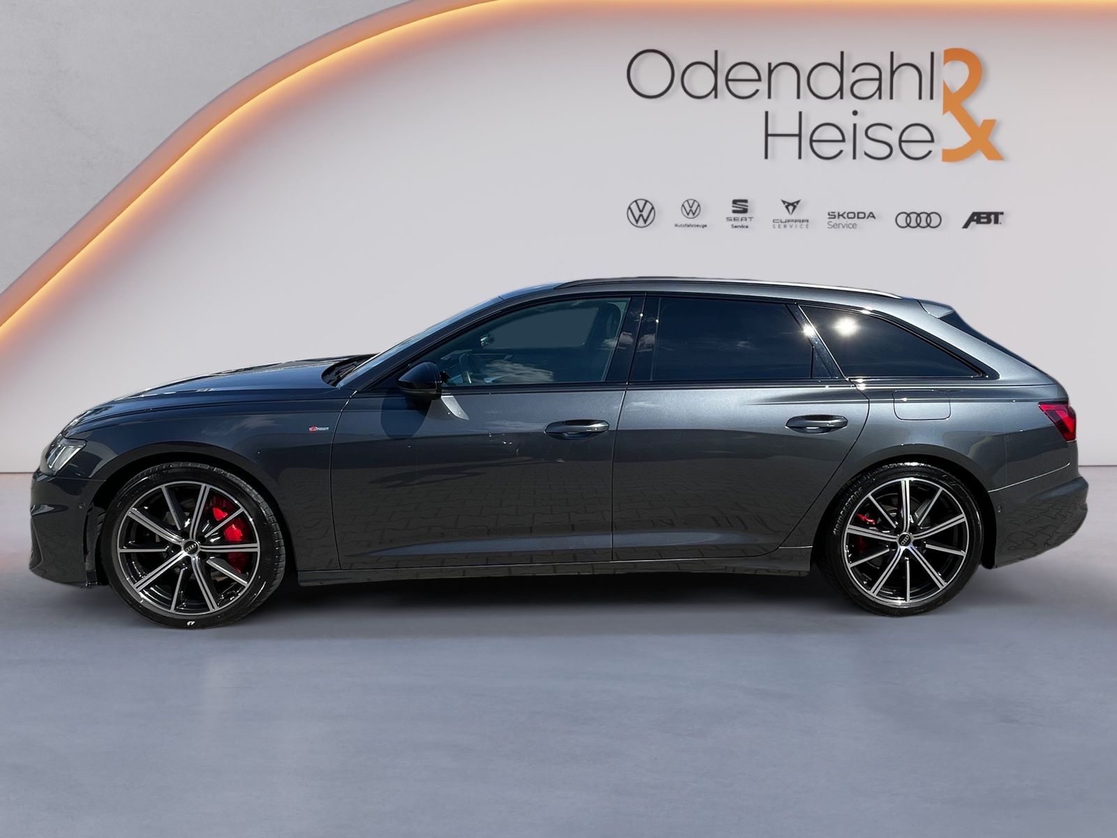 Audi A6 Avant S line 55 TFSI e quattro S tronic B & O imagem 2